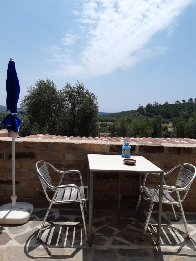 Agriturismo Val Di Nappo กาส์ตีจลิโอเน เดลลา เปสกายา ภายนอก รูปภาพ